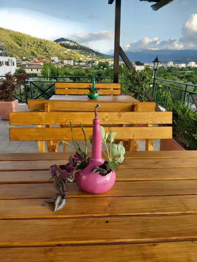 Bed & Breakfast Local Living Edi Berat Kültér fotó
